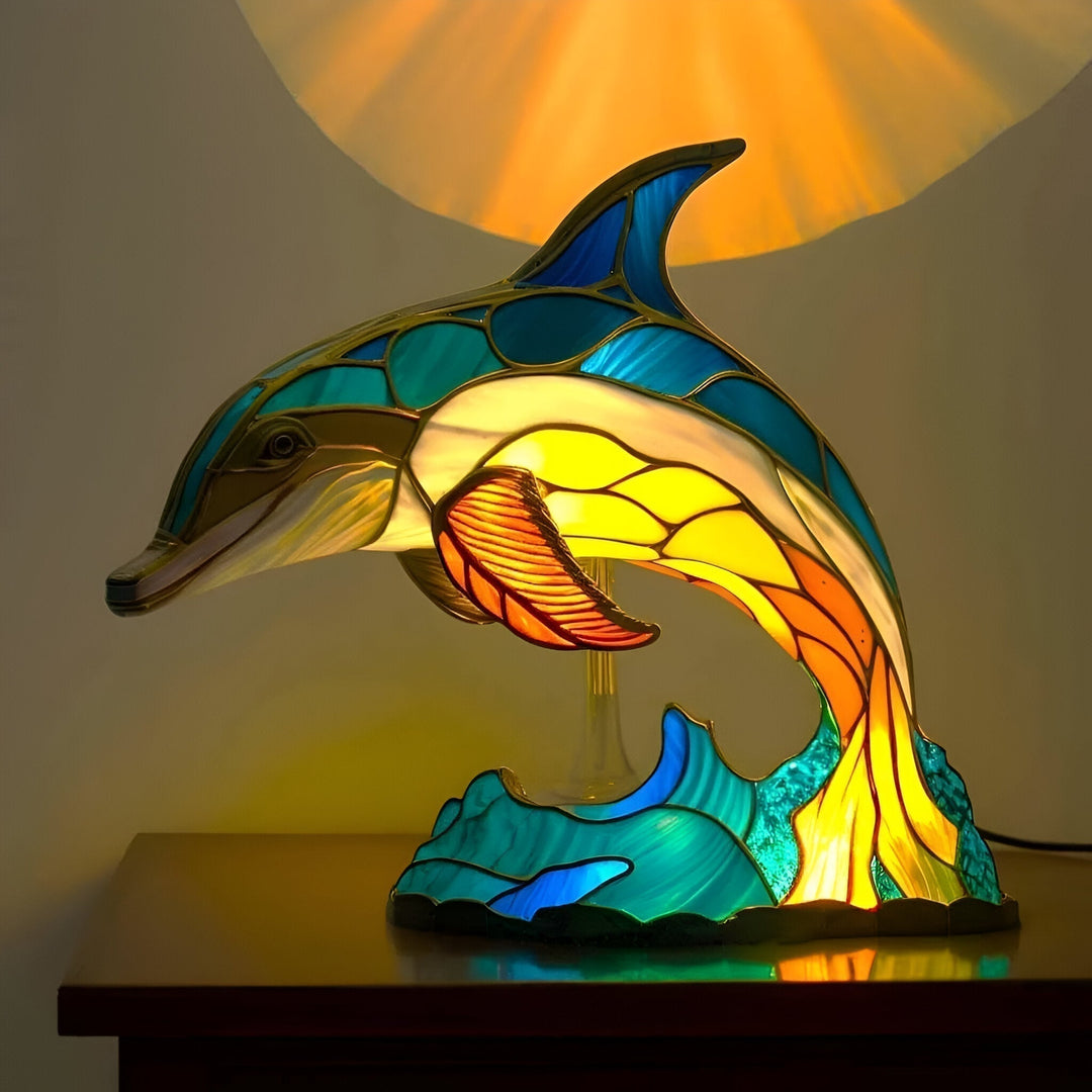 Cleo – lampada magica a forma di delfino con effetto vetro colorato