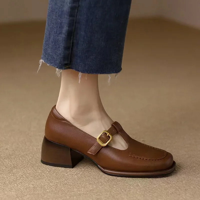 Dorotea | Scarpe con cinturino a T in stile vintage