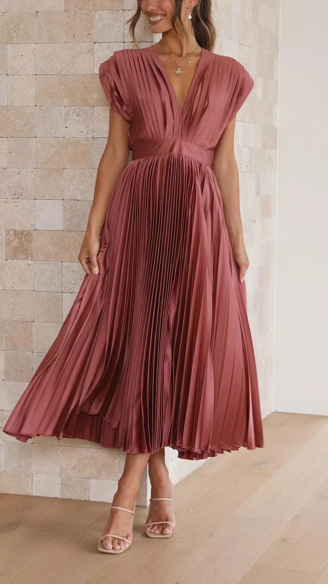 Ernesta | Abito plissé elegante