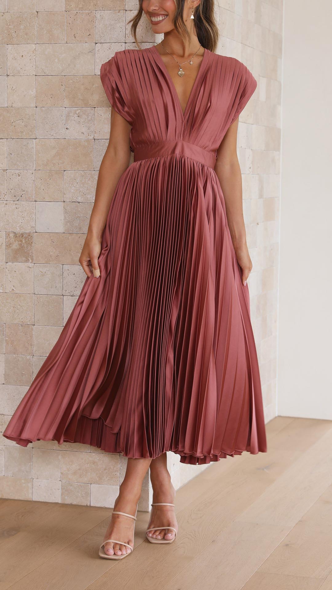 Ernesta | Abito plissé elegante