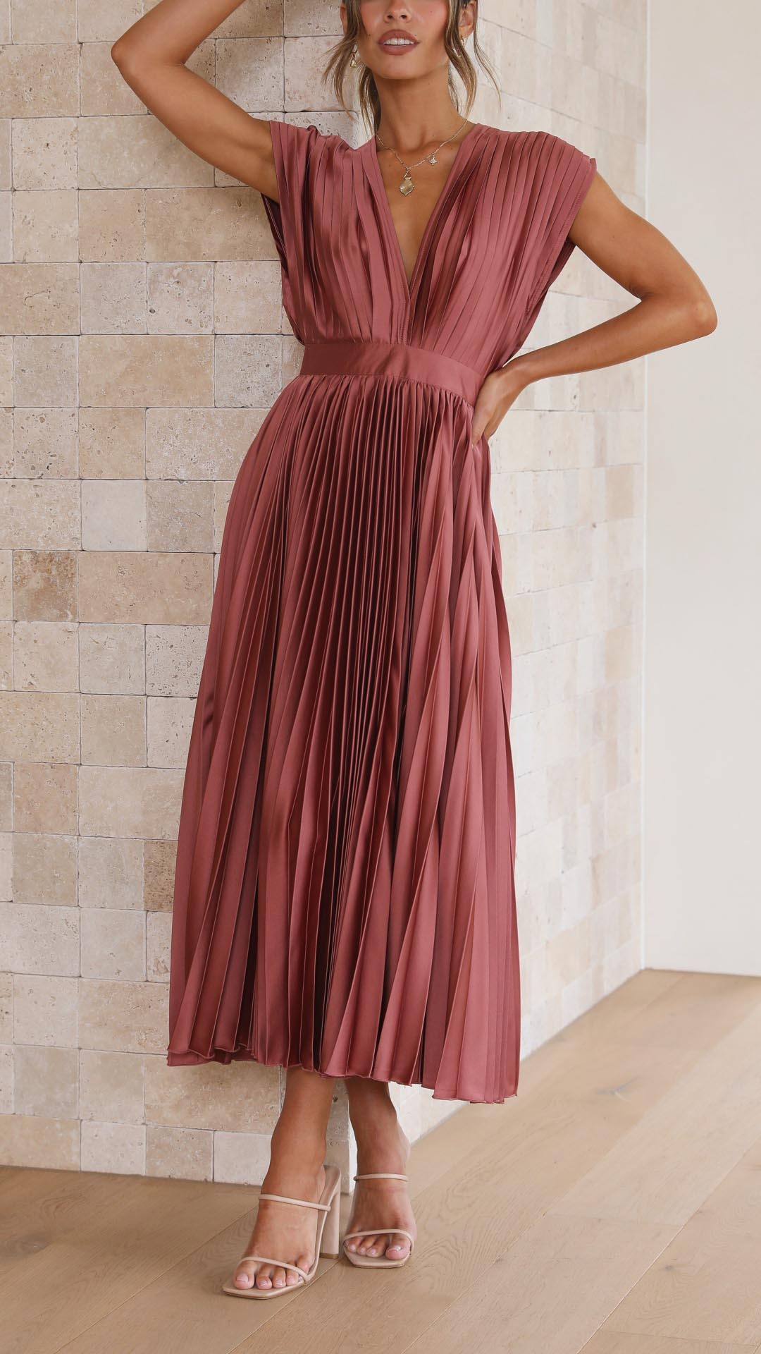 Ernesta | Abito plissé elegante