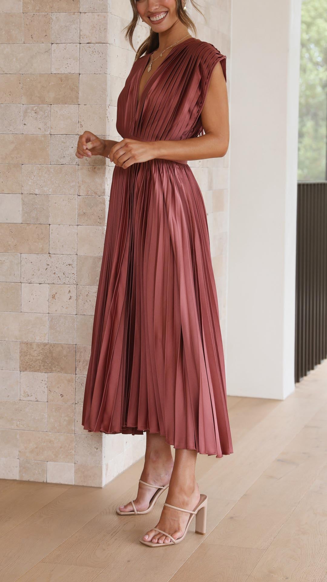 Ernesta | Abito plissé elegante