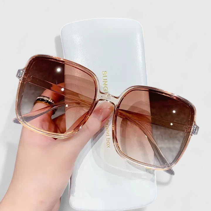 Occhiali da Sole Eleganti Isabella – colore Tè