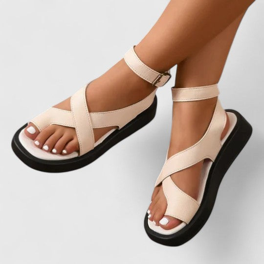 Sandali con piattaforma Rebecca – colore Beige